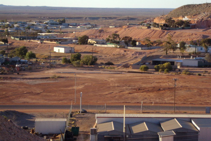11164337976_4b49ea8e72_b_coober-pedy1