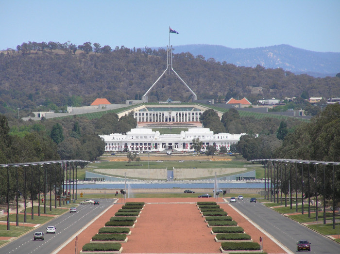 2800023900_7b92571072_b_canberra1