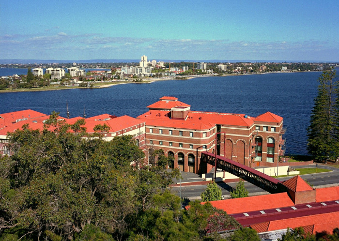 7300497154_5eeec8975b_b_perth