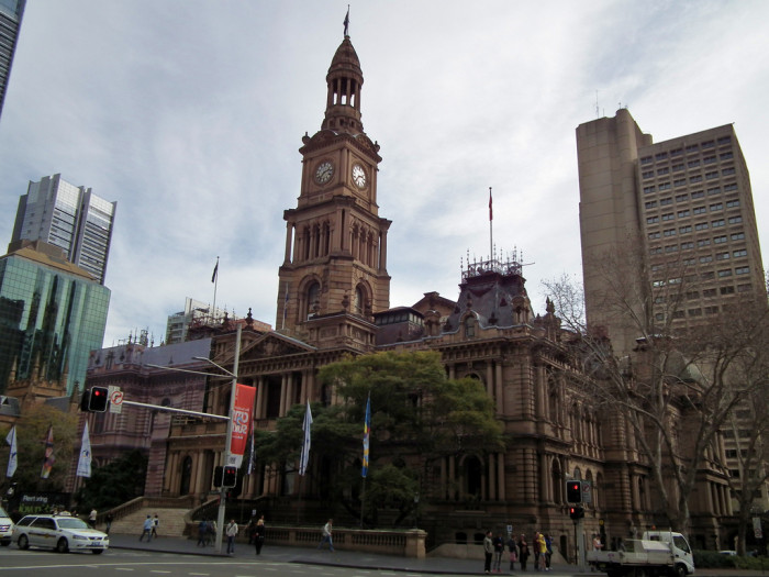 7849628256_39b110f110_b_sydney-town-hall1